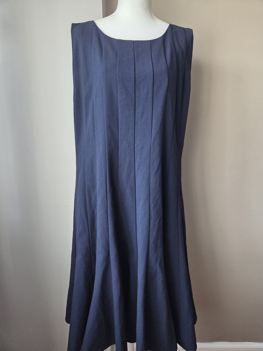R&M Richards Woman Navy Blue Pleated Midi Dress Size 14W